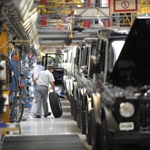 Bei Steyr Automotive wackeln wieder 150 Jobs. Auch mit der Wirtschaftskammer liegt das Unternehmen im Clinch.