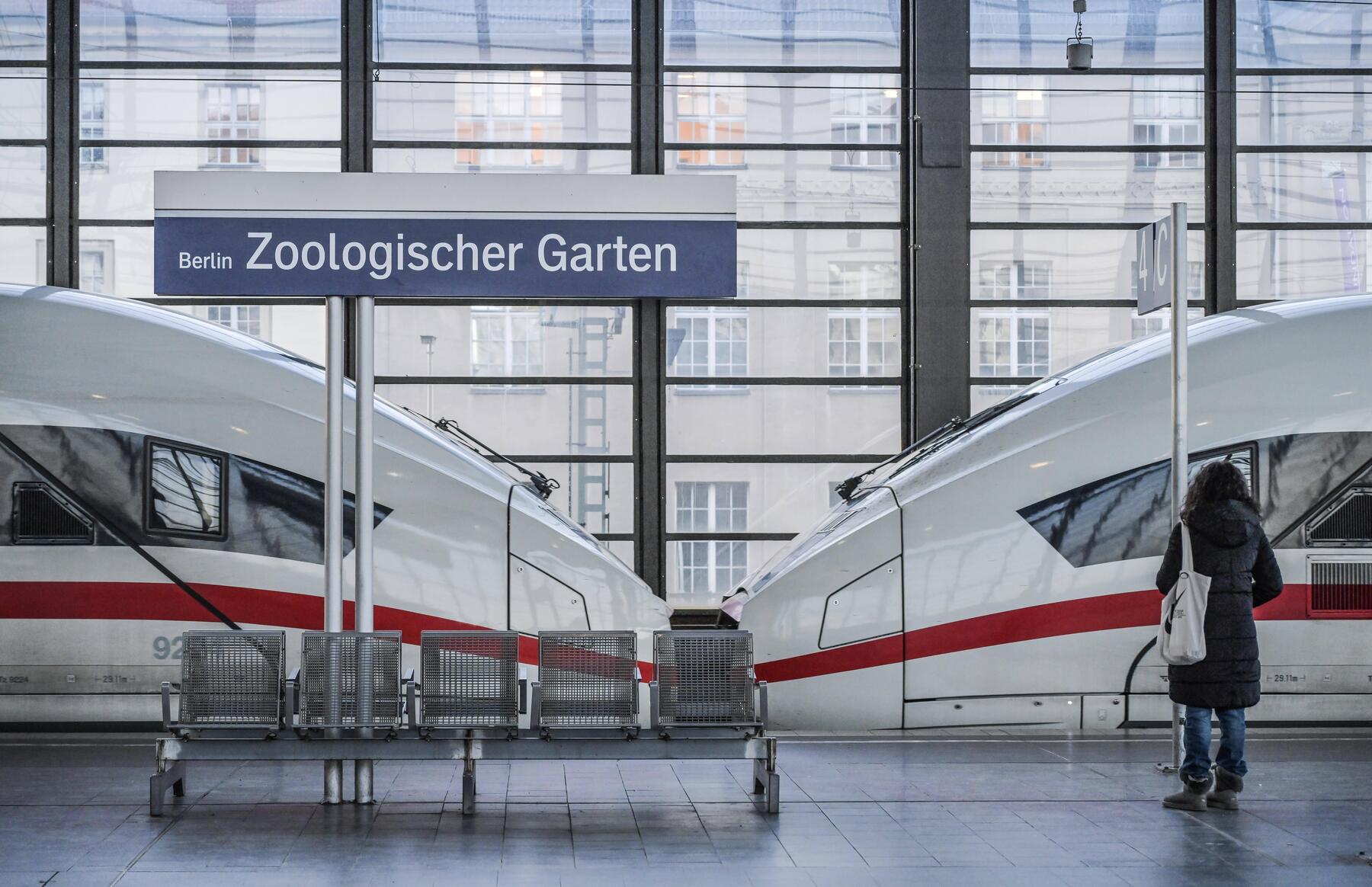 Germany's train services halted nationwide due to radio communication failure