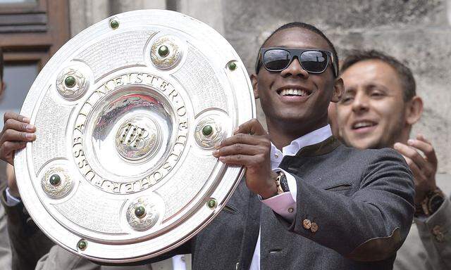 Wird David Alaba auch in dieser Saison wieder mit dem Meisterteller vom Münchner Rathausbalkon strahlen?