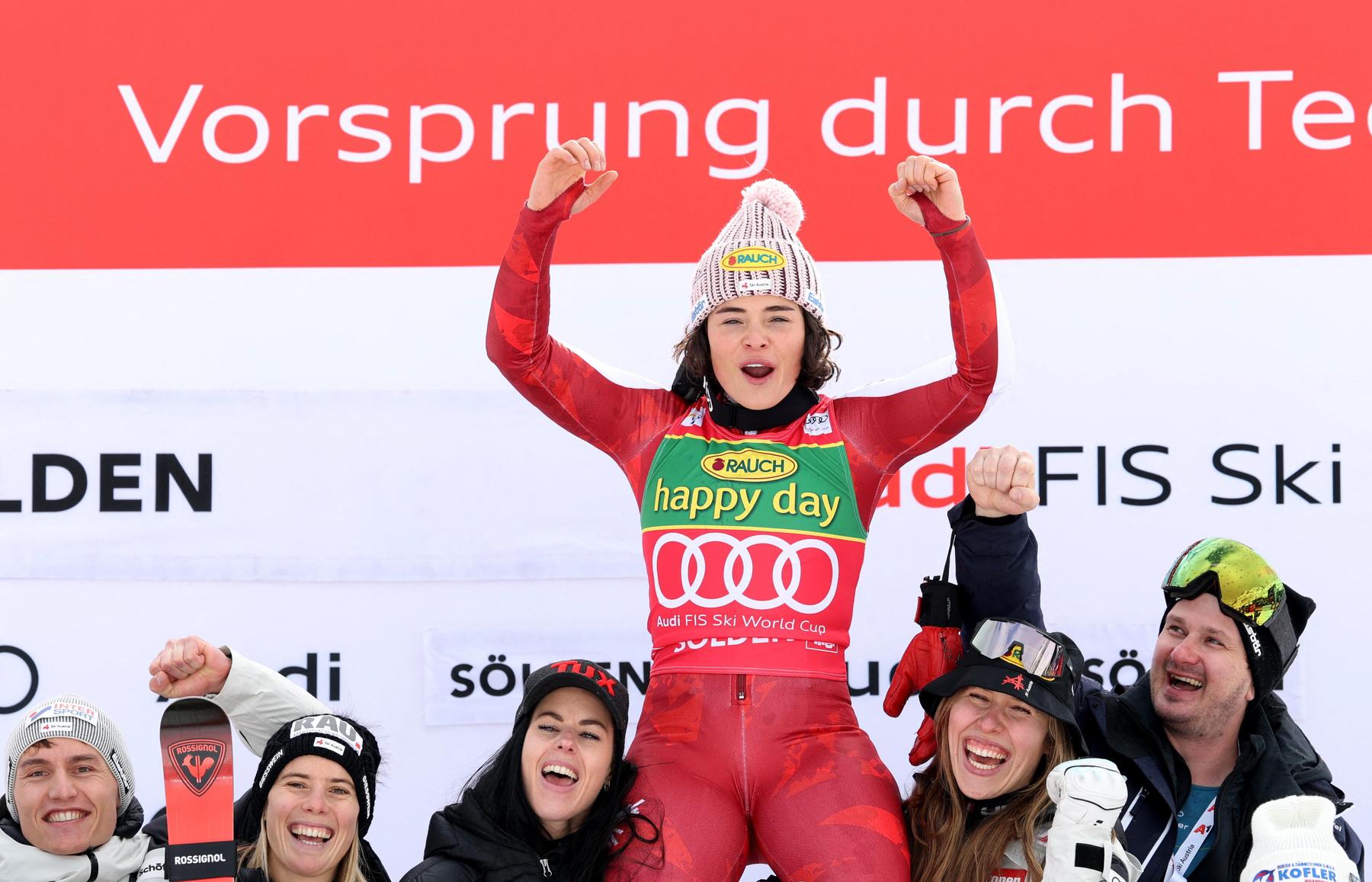 Triumph in Sölden: Julia Scheib gewinnt den Saisonauftakt