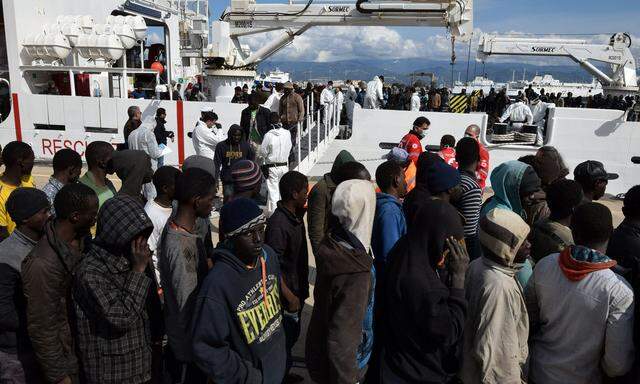 ITALY-IMMIGRATION-REFUGEE-RESCUE-SEA-Object-name ITALY-MIGRANTS-