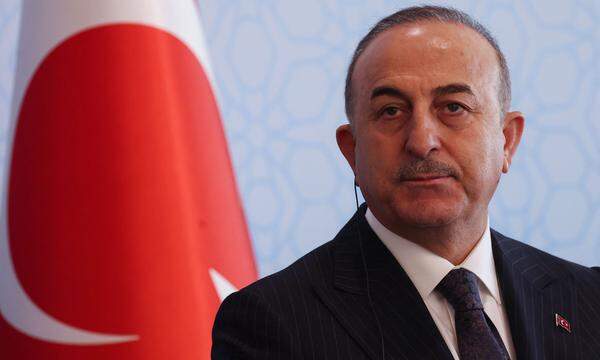 Mevlüt Çavuşoğlu wird Freitagabend an einem Fastenbrechen der AKP-nahen UID teilnehmen.