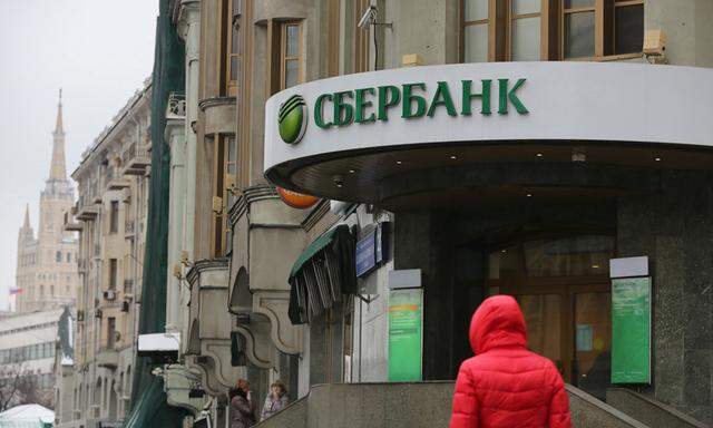 Currency Exchange And City Retail As EU Prepares Tougher Russian Penalties