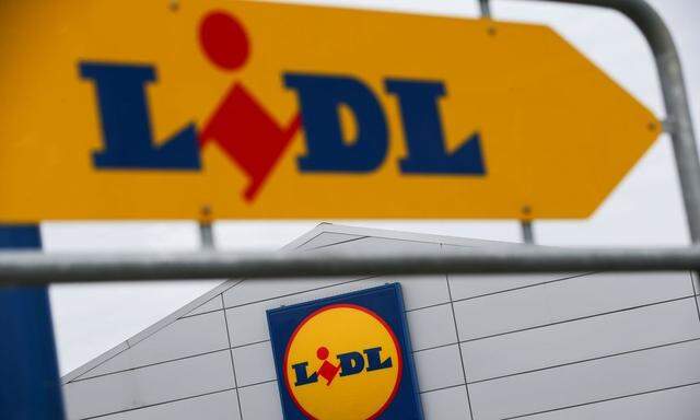 BRITAIN-GERMANY-EU-RETAIL-INVESTMENT-BUSINESS-ALDI