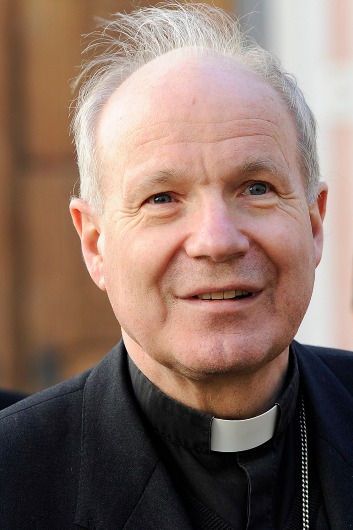 "Josef Pröll ist ein großer Politiker und aufrichtiger Christ",  erklärt Kardinal Christoph Schönborn. Pröll habe sowohl in seiner politischen Tätigkeit als auch bei seinem Abschied Führungsfähigkeit und Stil bewiesen, so Schönborn.