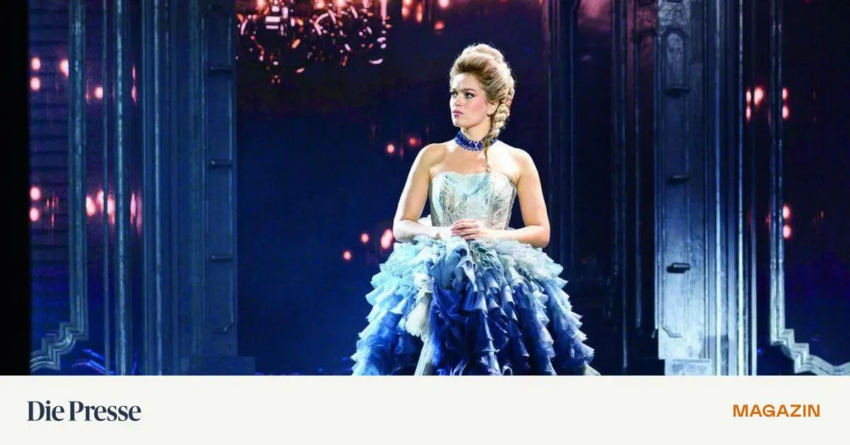 -Maria-Theresia-im-Ronacher-So-ungeniert-opulent-darf-nur-ein-Musical-sein-premium-