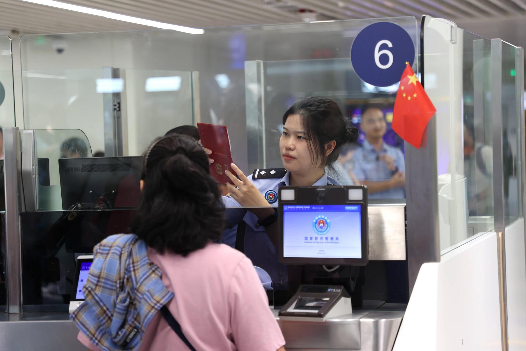 China Restricts Citizen Exit, Echoing DDR-Era Controls Amid Security Concerns