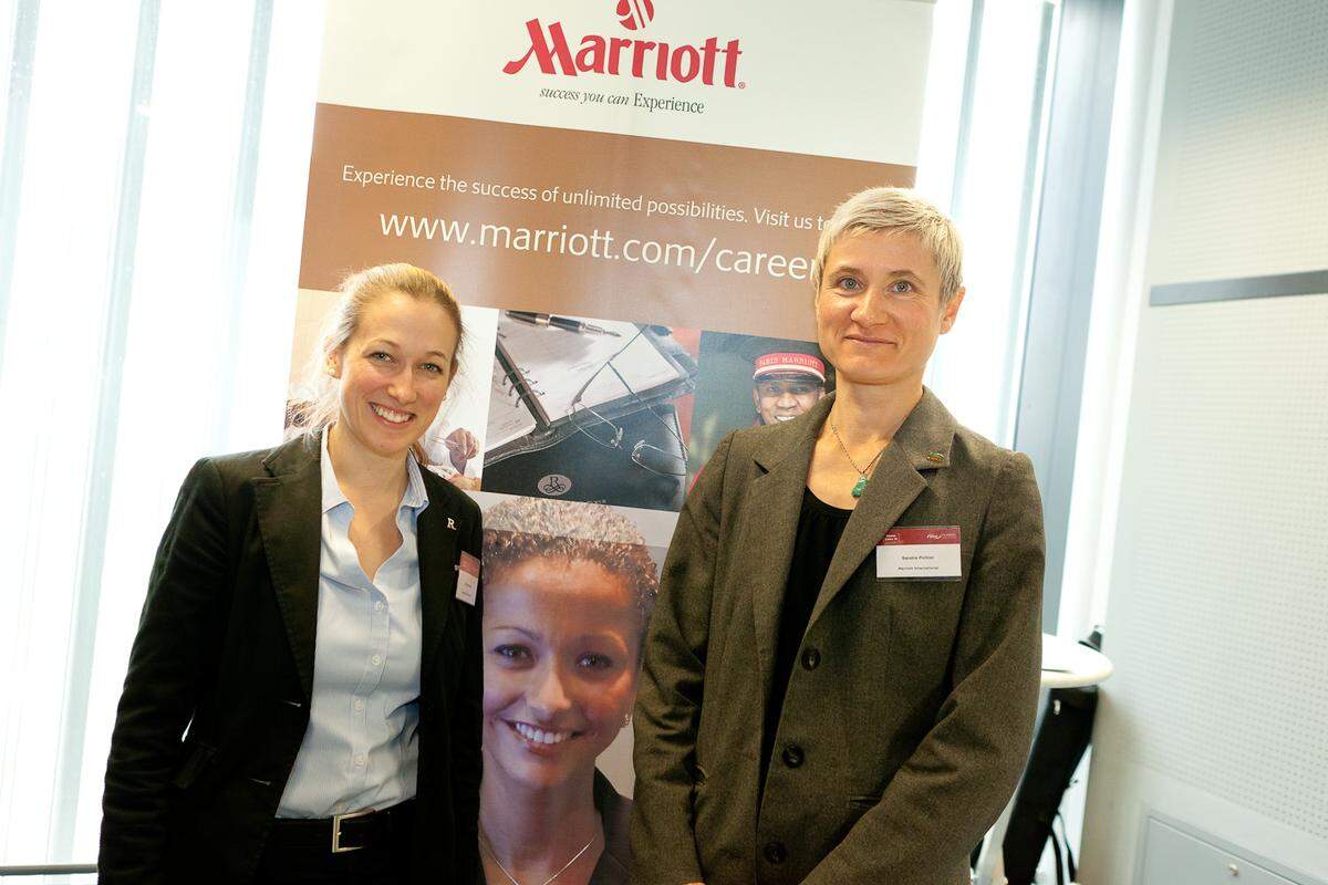 Julia Nierhaus und Sandra Pichler, Marriott