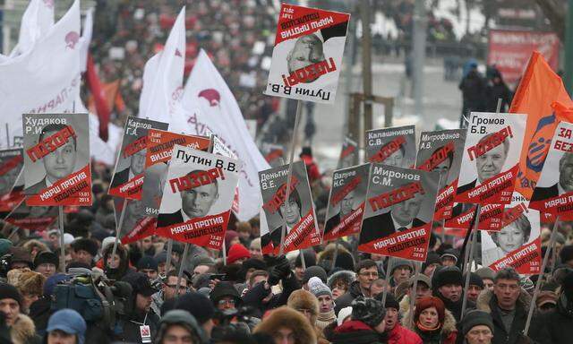 RUSSIA ORPHANS BAN BILL OPPOSITION MARCH