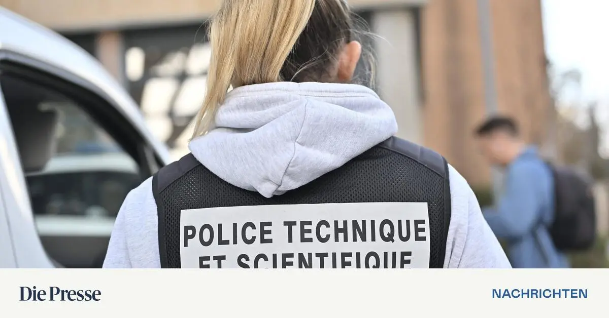 Frankreich-Sch-ler-sticht-mit-Messer-auf-Kunstlehrerin-ein