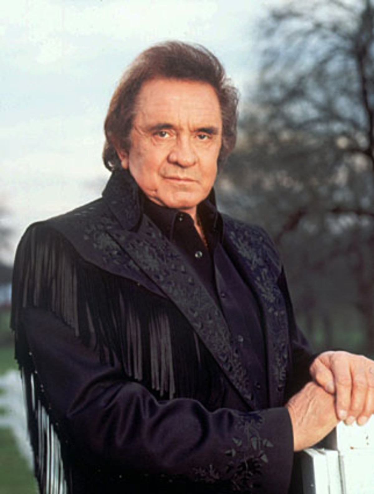 Mit seinen zornigen, rebellischen Texten und der wunderbar tiefen Stimme hat Cash dem Lebensgefühl von Millionen Amerikanern Ausdruck gegeben. Hits wie "Daddy sang Bass" oder "Sunday Morning Coming Down" wurden zu Hymnen der hart arbeitenden, einfachen Menschen.