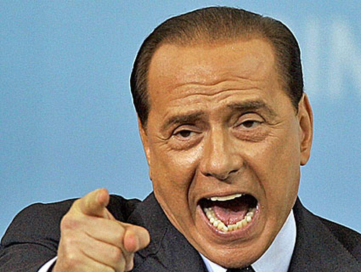 2006 unterzog sich Berlusconi dann auch noch einer Haartransplantation. Fortsetzung folgt bestimmt.