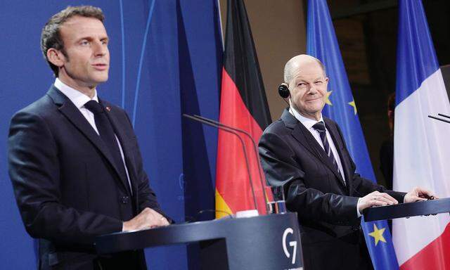 Emmanuel Macron und Olaf Scholz versuchten sich im Kanzleramt in Berlin im Gleichklang.