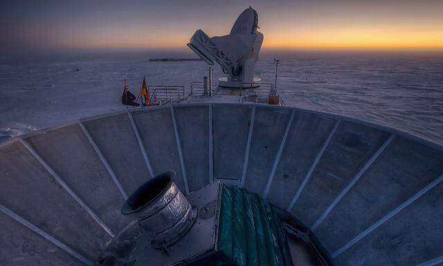 Das Teleskop „Bicep2“ am Südpol