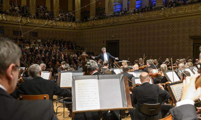 „Warum soll man mehr als ein Orchester leiten?“ Bychkov mit seiner Tschechischen Philharmonie.