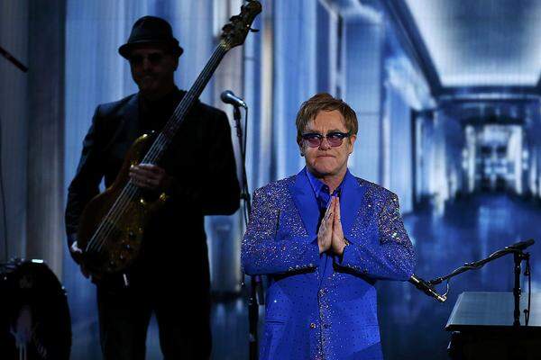 Für musikalische Unterhaltung sorgte unter anderem Elton John.