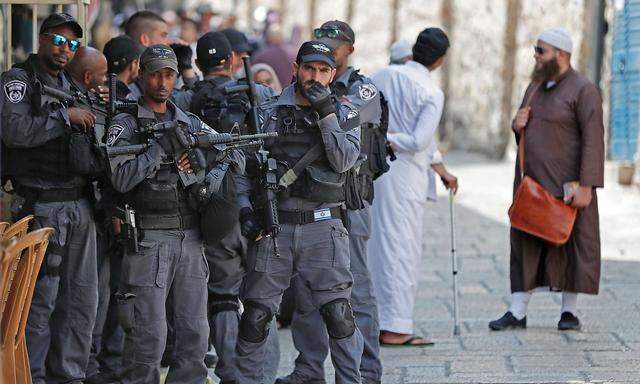 Israelische Sicherheitskräfte in der Altstadt von Jerusalem. 