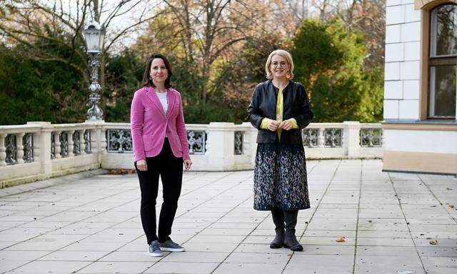 Zwei Chefinnen im Springer-Schlössl: Präsidentin Bettina Rausch (r.), Direktorin Elisabeth Mayerhofer.