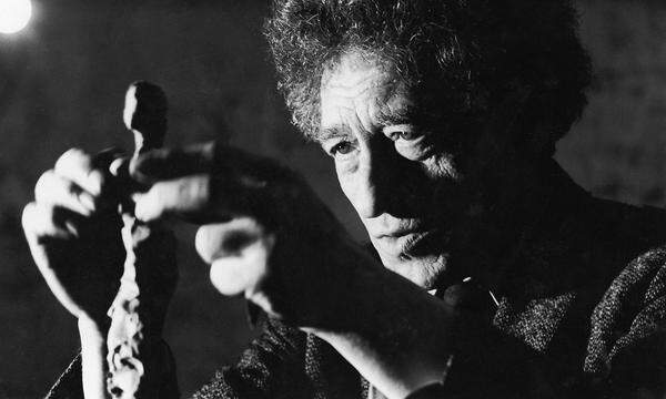 Alberto Giacometti war für Robert Misik ein &quot;politischer Künstler“, weil er in seinen Figuren &quot;Entfremdung, die Einsamkeit in der Massengesellschaft&quot; und &quot;das Problem der Freiheit in einer verwalteten Welt&quot; zeigte.