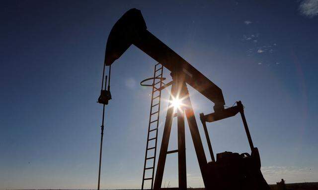 Die Ölpreise haben am Donnerstag ihre jüngsten Kursgewinne ausgebaut.