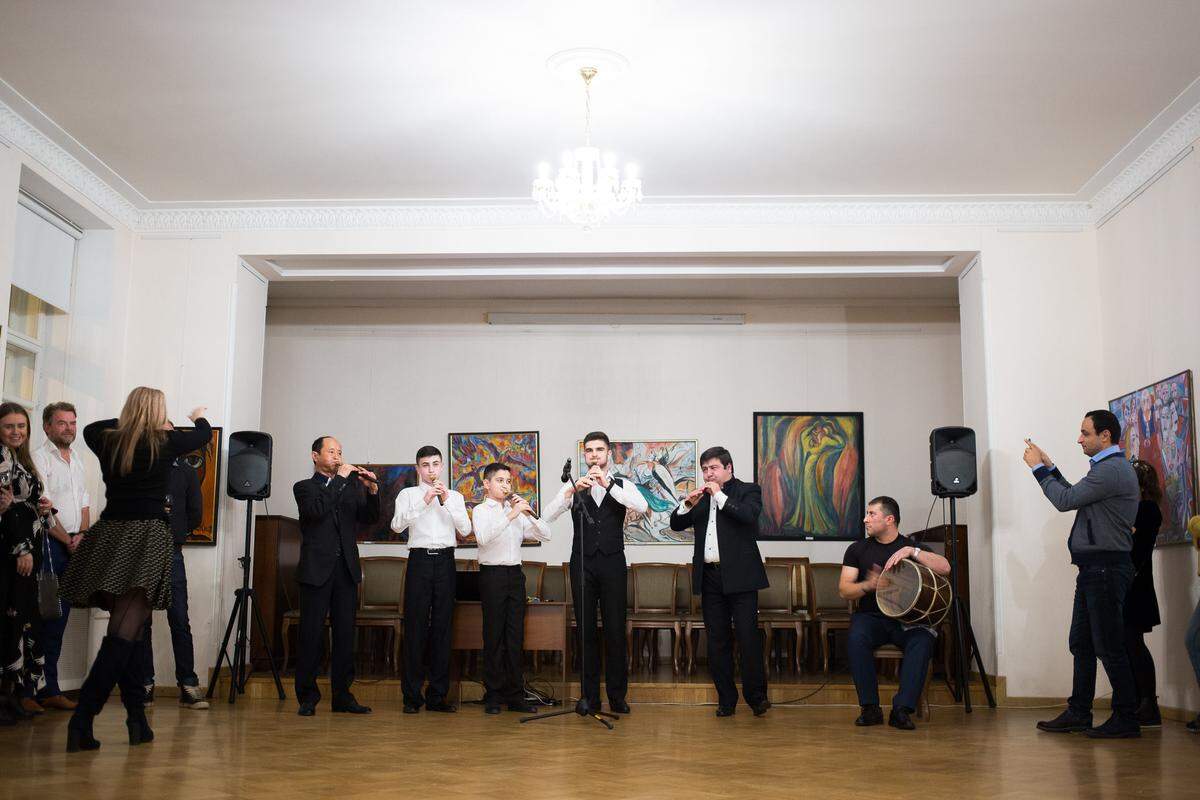   Den Abschluss bildete eine Abendveranstaltung mit Konzert der armenischen Band „Ensemble of the Dudukists of St. Petersburg“.
