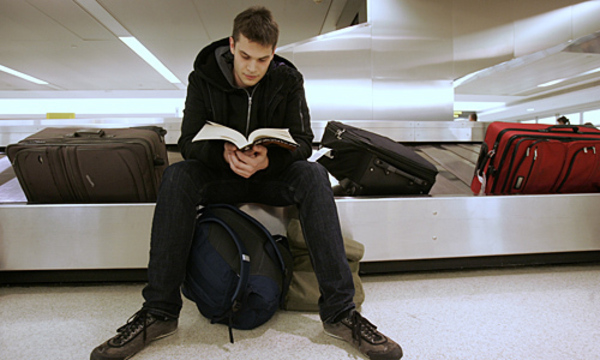 Tausende mussten am Flughafen Newark stundenlang warten.