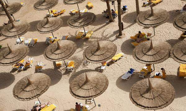 Als viertbeliebtestes Ziel setzten sich heuer - auch für Ruefa überraschend - die ägyptischen Badeorte Sharm el Sheikh und Hurghada durch. Nach einer langen Durststrecke hätten sich die Buchungen dorthin heuer mit 5 Prozent mehr als verdoppelt - freilich von einem niedrigen Niveau ausgehend.