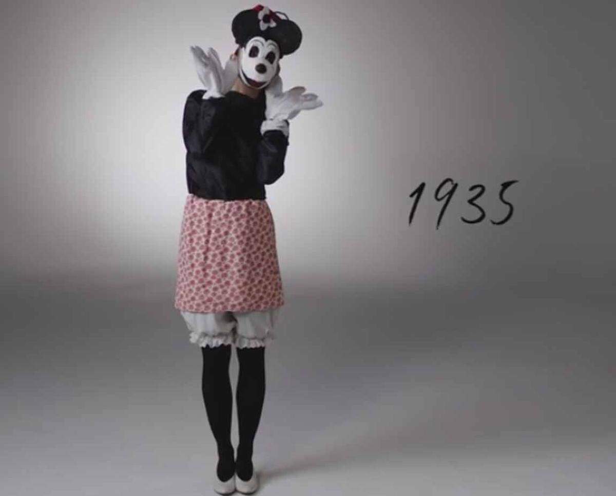 Von Hexen und Geistern hin zu Walt Disney ging der Trend 1935, als Minni Maus groß in Mode war.