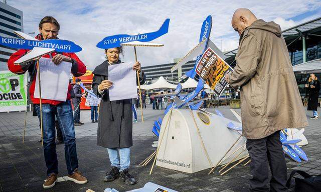 Protest am Flughafen Schiphol