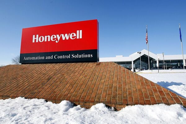 Branche: Industrie  Der Konzern ist in den Bereichen Fahrzeugelektroniksowie Luft- und Raumfahrt tätig. Die gute Ertragslage soll laut Morgan-Stanley-Prognosen in den kommenden Jahren noch besser werden. 