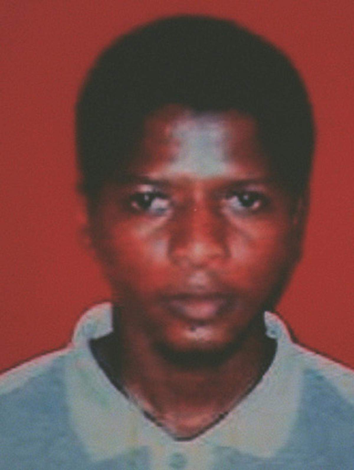 Im Juni 2009 wurde Ahmed Ghailani als erster Guantanamo-Häftling zu einem zivilen Gerichtsverfahren in die USA gebracht. Ghailani galt als einer der 14 "High value"-Gefangenen, die 2006 nach Guantanamo gebracht wurde. Der mutmaßliche al-Qaida-Terrorist soll eine Hauptrolle bei den Terroranschlägen auf die US-Botschaften in Kenia und Tansania 1988 gespielt haben.