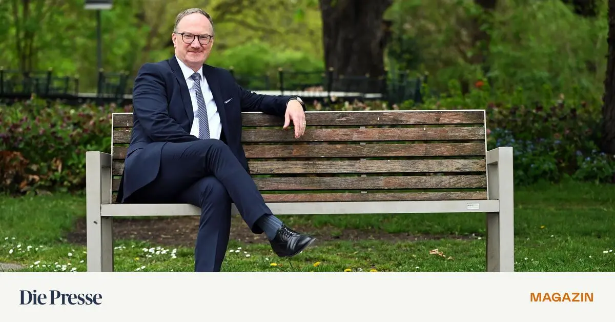 Marode-Autobahnen-leere-Kassen-konom-Lars-Feld-entlarvt-Trugschluss-der-Schuldenbremse-premium-