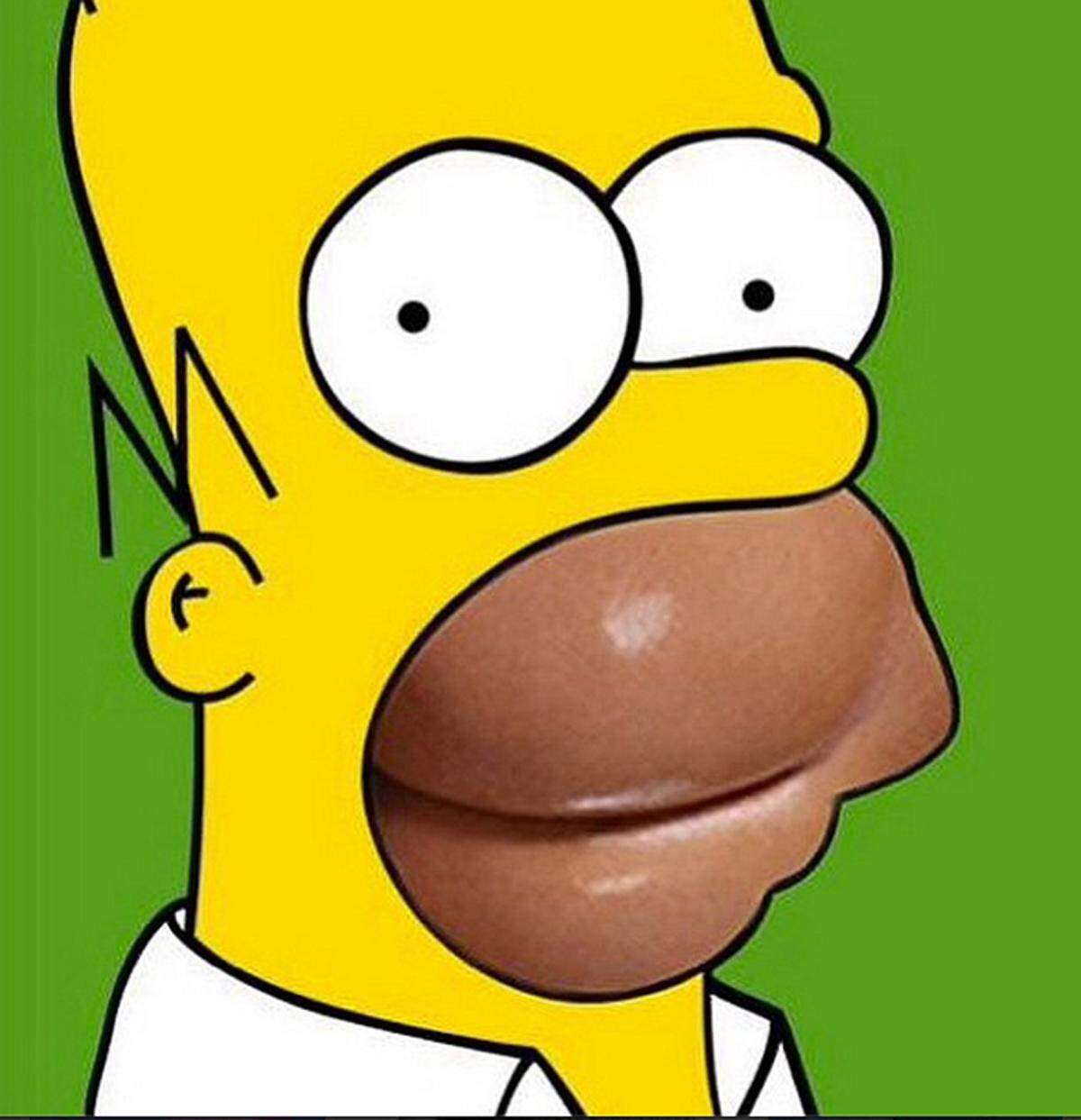 Zu Homer Simpsons Bart und Mund wurde die Rückseite von Kim Kardashian bei dem Magazin "Blast".