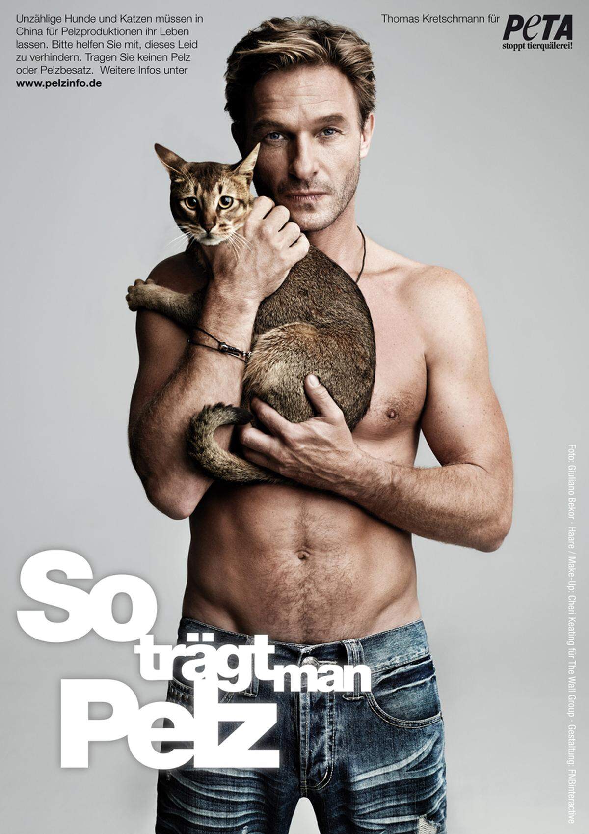 Der in Hollywood lebende Schauspieler Thomas Kretschmann engagierte sich zusammen mit seiner Katze "Tut" gegen die Pelzindustrie.