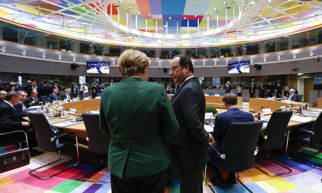 Kanzlerin Merkel und Frankreichs Staatschef Hollande beim Brüssel-Gipfel: Die Zukunft der EU stand im Zentrum; das Thema Türkei wurde am Rande besprochen.
