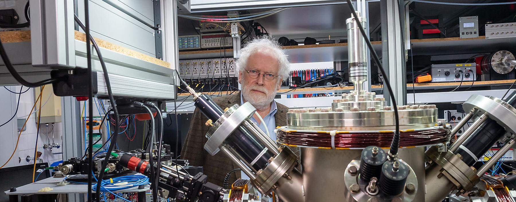 Zeilinger war immer von Quantenmechanik fasziniert - &quot;vom ersten Moment, an dem ich davon gehört habe&quot;.