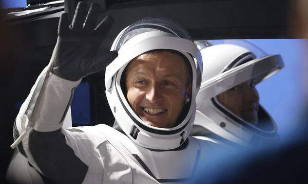 Archivbild von ESA-Astronaut Matthias Maurer, bevor er im November mit einer SpaceX-Rakete in Richtung ISS flog.
