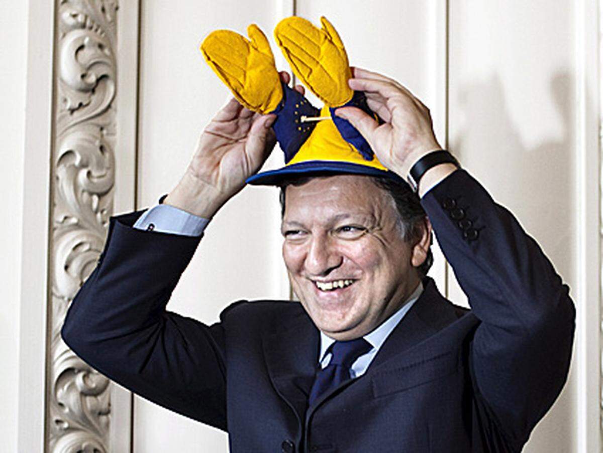 War Barroso für diese Karriere prädestiniert? Seine politische Laufbahn begann er ausgerechnet als Maoist. Noch vor der "Nelkenrevolution" in seinem Heimatland von 1974 war er Aktivist einer kleinen linksextremen Partei, von der er sich bald wieder trennte. 1980 wechselte er ins Lager der Liberal-Konservativen, deren Partei sich jedoch "Sozialdemokratische Partei" nennt.