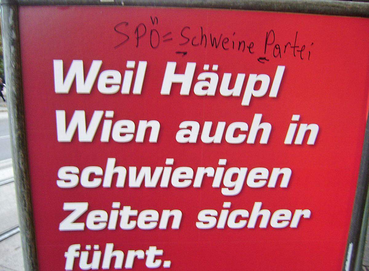 Und unweit davon will ein Graffiti-Künstler die wahre Bedeutung des Kürzels SPÖ gefunden haben.
