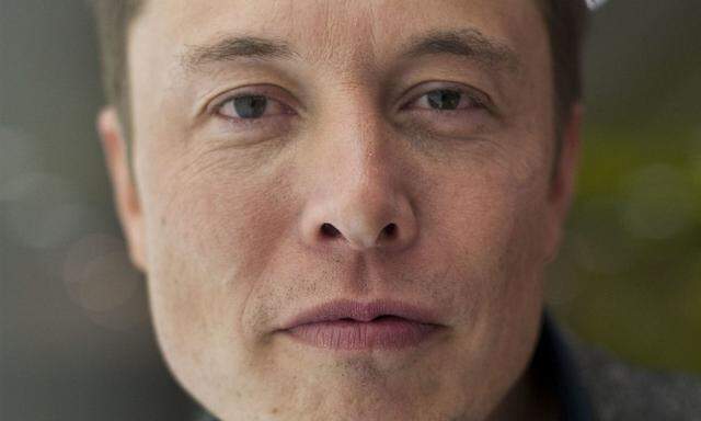 Elon Musk – der Pionier mit Wurzeln in Südafrika musste sich zuletzt entschuldigen, weil er auf Twitter ausfällig wurde.