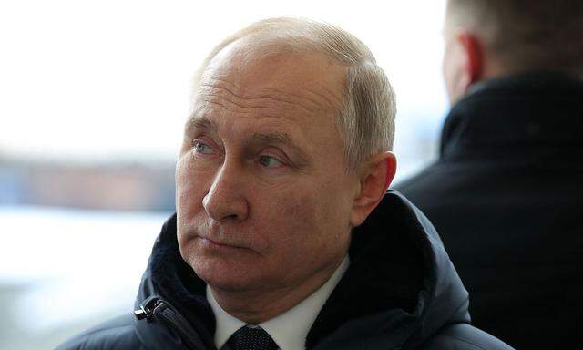 "Es ist klar, dass wir keine Wahl hatten. Es war die richtige Entscheidung": Russlands Präsident Wladimir Putin.