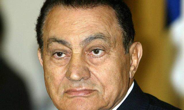 Kairo: Mubaraks Konten sollen gesperrt werden
