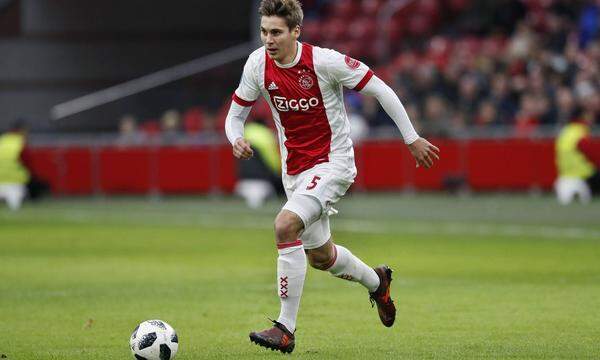 9. Maximilian Wöber (Ajax - FC Sevilla) 2019 10,5 Mio. €