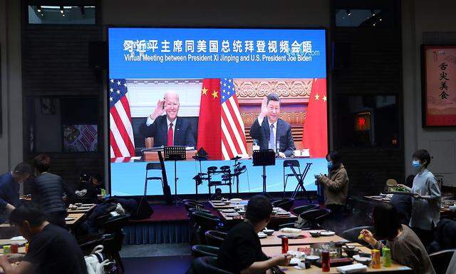 Joe Biden und Xi Jinping hatten ihre erste persönliche - wenn auch virtuelle - Begegnung.