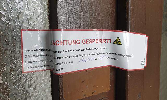 Das Hygienezentrum der Stadt Wien hat in einer Wohnung in Brigittenau eine behördlich angeordnete Desinfektion durchgeführt - und dieses Foto zur Verfügung gestellt.