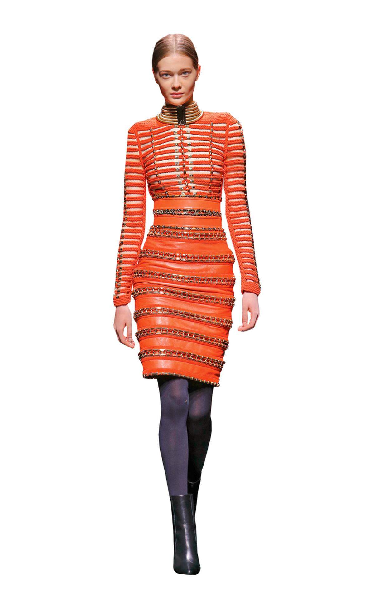 Damenlook von Balmain, Preis auf Anfrage, www.balmain.com