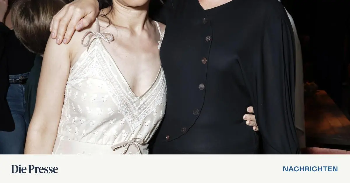 -Shakespeares-Frau-faszinierte-mich-von-der-ersten-Seite-an-premium-