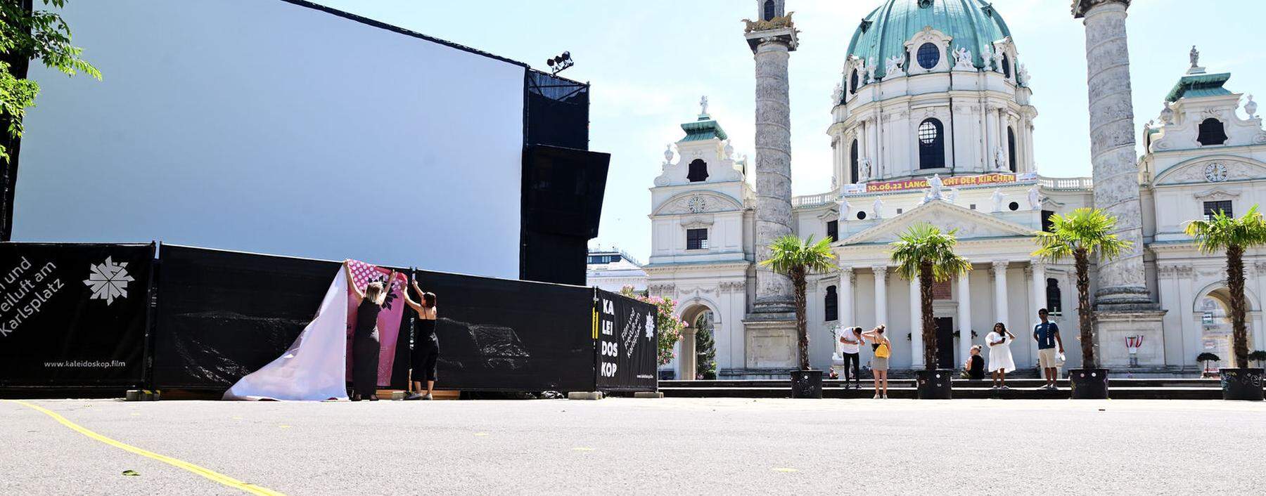 Seit Freitag ist der Karlsplatz wieder Schauplatz für das Filmfest Kaleidoskop. 