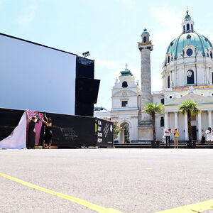 Seit Freitag ist der Karlsplatz wieder Schauplatz für das Filmfest Kaleidoskop. 