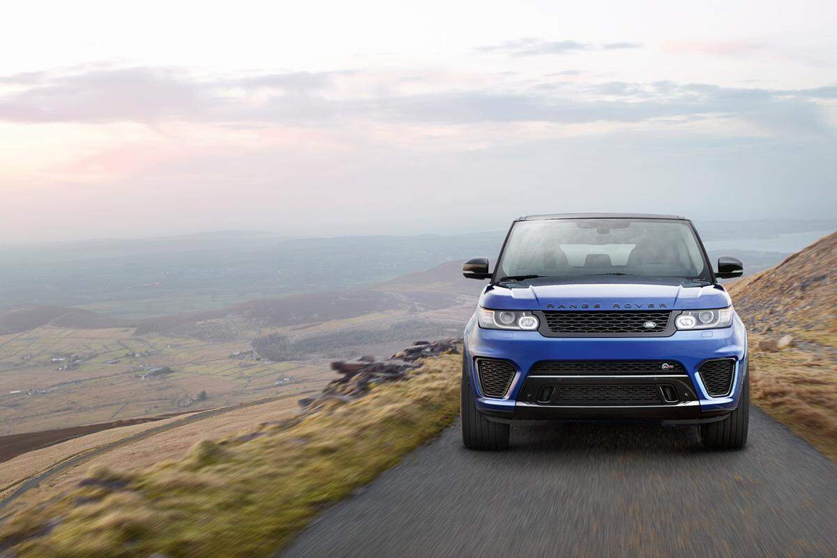 Die Automatik im SVR schaltet um 50 Prozent schneller als jene in einem herkömmlichen Land Rover.